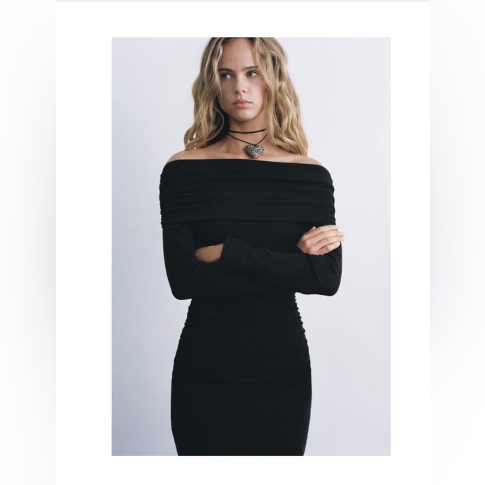 NWT. Zara Long Sleeve Strapless Black Mini Dress.